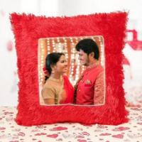 Express Your Love:Shop Best Gifts for Parents from YuvaFlowers