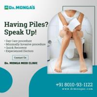 Piles specialist doctor in Faridabad - 8010931122