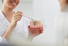 Best Tips for Choosing the Right Tooth Whitening Dentist in Richmond