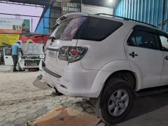 hakti Automobile resolves the black smoke and pickup issues in a Toyota Fortuner car
