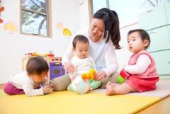 Riverstone Montessori's Montessori Infant Program 