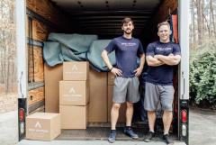 Trustworthy Long Distance Moving by Experts