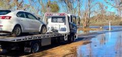 Prompt and Free Old Car Tow Away Service in & Around Canberra for Handsome Cash – RIGHT ON SPOT!