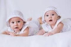 Best Newborn Twin Outfits Ideas