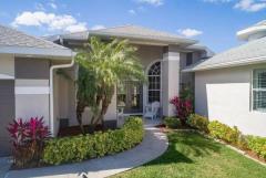 Cape Coral Monthly Vacation Rentals, Waterfront Vacation Homes in Cape Coral, FL - Stay in the Cape