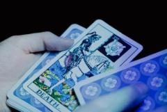 Discover Your Path: Tarot Card Reading in Bangalore