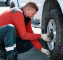 Get Back on the Road Fast with Our Mobile Tyre Fitter