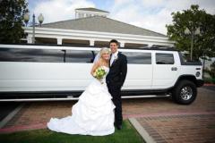 What to Expect When Renting a Wedding Party Bus