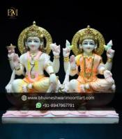 Get a high-quality Vishnu Laxmi ji marble statue from Bhuvneshwari Moorti Art.