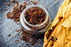 Flavored Pipe Tobacco: A Taste for Every Smoker