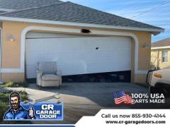 CR Garage Doors: 24/7 Garage Door Emergency Service in Naples