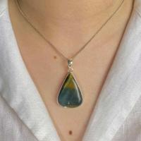 Blue Tiger Eye Jewelry: A Mystical and Protective Gemstone         