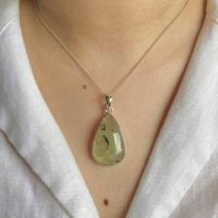 Prehnite Jewelry: A Serene and Calming Gemstone