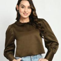 Tondra Long Sleeve Crop Top – Effortless Elegance