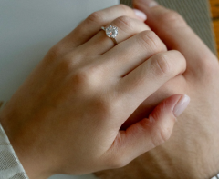 Solitaire Diamond Engagement Rings: A Lifetime of Sparkle