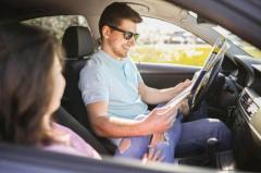 Affordable Driving School in Springwood – Learn with Experts