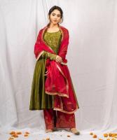 Discover the Best Wedding Salwar Suits for Brides Online