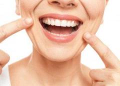 Achieve Brighter Smiles With Zoom Teeth Whitening in Melbourne