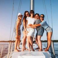 Bachelorette Party Boat Rentals